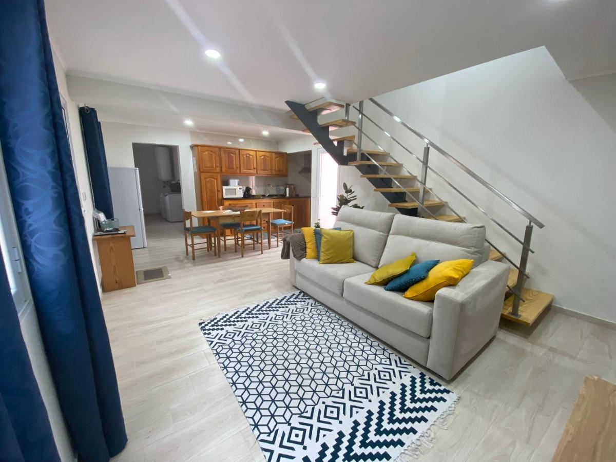 Casa Da Ribeira - Mosteiros Mosteiros  Extérieur photo